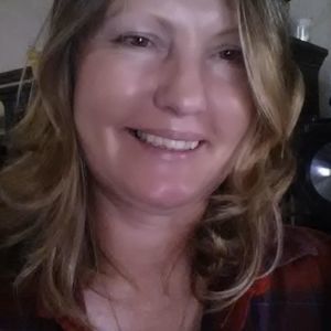 Meet your Posher, Maxine